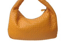 画像をギャラリービューアに読み込む, 新品同様 BOTTEGA VENETA ボッテガ ヴェネタ イントレチャート ホーボーバッグ ワンショルダーバッグ レザー イエロー 中古 4c074399