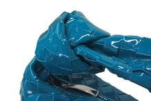 画像をギャラリービューアに読み込む, 極美品 BOTTEGAVENETA ボッテガヴェネタ MiniJodie ミニ ジョディ ハンドルバッグ ハンドバッグ パテント ブルー 中古 4c074489