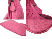 画像をギャラリービューアに読み込む, 極美品 BOTTEGA VENETA ボッテガ ヴェネタ イントレチャート ホーボーバッグ ワンショルダーバッグ レザー ピンク 中古 4c074534