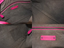 画像をギャラリービューアに読み込む, 極美品 BOTTEGA VENETA ボッテガ ヴェネタ イントレチャート ホーボーバッグ ワンショルダーバッグ レザー ピンク 中古 4c074534