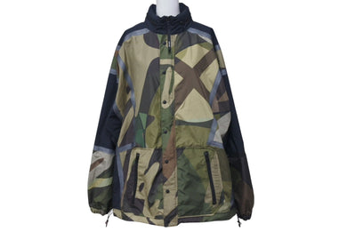 極美品 sacai サカイ x KAWS カウズ Packable Blouson パッカブル ブルゾン 21-02563M サイズ3 カモフラ柄 21AW 中古 4c074759