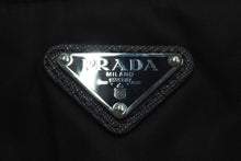 画像をギャラリービューアに読み込む, 極美品 PRADA プラダ カーゴパンツ ボトムス 98339 トライアングルロゴ ナイロン ブラック シルバー金具 サイズ58 中古 4c074962