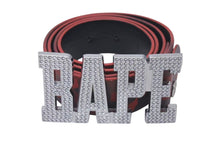 画像をギャラリービューアに読み込む, A BATHING APE アベイシングエイプ BAPE ベイプ ベルト レザー レッド ライトストーン シルバー金具 美品 中古 4c075101