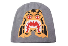 画像をギャラリービューアに読み込む, A BATHING APE アベイシングエイプ Tiger shark beanie タイガーシャークビーニー グレー/オレンジ 美品 中古 4c075107