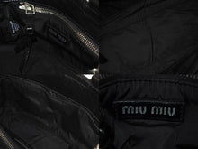 画像をギャラリービューアに読み込む, MIUMIU ミュウミュウ 21SS ヴィッテロ 2WAY レザー ショルダーバッグ ブラック ナイロン ロゴ ハンドバッグ シルバー金具 美品 中古 4c075111