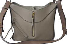 画像をギャラリービューアに読み込む, 新品同様 LOEWE ロエベ ハンモックバッグ スモール ２WAY ハンドバッグ サンド ソフトグレインカーフ 387 12KBN60 ショルダーバッグ 中古 4c075305