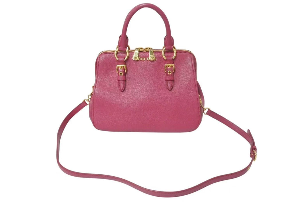 極美品 MIUMIU ミュウミュウ Mandras マンドラス 2WAYS ハンドバッグ ピンク レザー RL0058 ゴールド金具 中古 4c075377