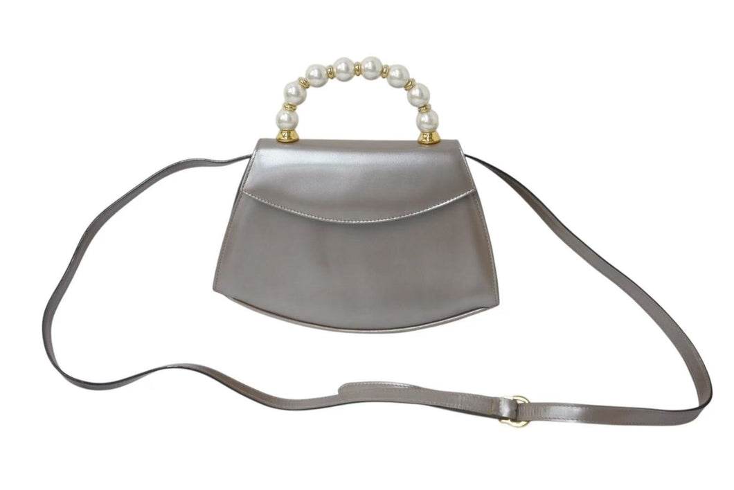 Salvatore Ferragamo サルヴァトーレフェラガモ パールハンドル 2WAY ハンドバッグ A212060 レザー 美品 中古 4c075398