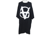 画像をギャラリービューアに読み込む, 極美品 VETEMENTS ヴェトモン 21SS Anarchy Gothic Logo 半袖Ｔシャツ ブラック コットン サイズS UE51TR640B 中古 4c075506
