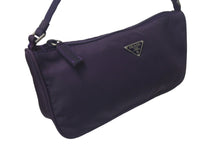 画像をギャラリービューアに読み込む, PRADA プラダ ワンショルダーバッグ ミニポーチ トライアングルロゴ WS12182 ナイロン パープル シルバー金具 美品 中古 4c075648