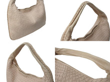 画像をギャラリービューアに読み込む, BOTTEGA VENETA ボッテガヴェネタ イントレチャート ワンショルダーバッグ ホーボーバッグ ラージ ピンクベージュ 美品 中古 4c075857