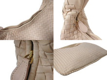 画像をギャラリービューアに読み込む, BOTTEGA VENETA ボッテガヴェネタ イントレチャート ワンショルダーバッグ ホーボーバッグ ラージ ピンクベージュ 美品 中古 4c075857