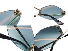 Load image into Gallery viewer, Cartier カルティエ パンテール スムース ゴールドフィニッシュ サングラス メタル ゴールド ブラック ブルー 美品 中古 4c075947 正規品