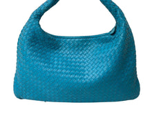 画像をギャラリービューアに読み込む, BOTTEGA VENETA ボッテガヴェネタ ホーボー イントレチャート ワンショルダーバッグ ライトブルー レザー 美品 中古 4c076572