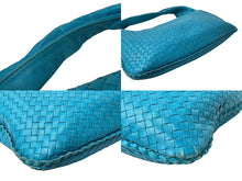 画像をギャラリービューアに読み込む, BOTTEGA VENETA ボッテガヴェネタ ホーボー イントレチャート ワンショルダーバッグ ライトブルー レザー 美品 中古 4c076572