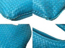 画像をギャラリービューアに読み込む, BOTTEGA VENETA ボッテガヴェネタ ホーボー イントレチャート ワンショルダーバッグ ライトブルー レザー 美品 中古 4c076572