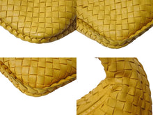 画像をギャラリービューアに読み込む, BOTTEGA VENETA ボッテガヴェネタ ホーボー イントレチャート ワンショルダーバッグ イエロー レザー 美品 中古 4c076587