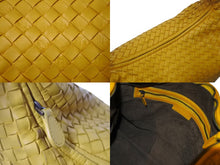 画像をギャラリービューアに読み込む, BOTTEGA VENETA ボッテガヴェネタ ホーボー イントレチャート ワンショルダーバッグ イエロー レザー 美品 中古 4c076587