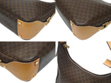 Load image into Gallery viewer, CELINE セリーヌ マカダム柄 ホーボー ワンショルダーバッグ PVC レザー ブラウン ロゴ 総柄 ゴールド金具 美品 中古 4b005290