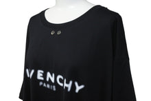 画像をギャラリービューアに読み込む, Givenchy ジバンシー 半袖Ｔシャツ トップス ロゴプリント ロゴ金具 コットン ブラック ホワイト シルバー金具 美品 中古 57708