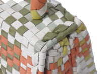 Load image into Gallery viewer, Salvatore Ferragamo サルヴァトーレフェラガモ ハンドバッグ DO217228 ガンチーニ 編み込み マルチカラー 美品 中古 58310