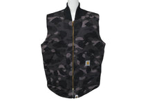 Load image into Gallery viewer, A BATHING APE アベイシングエイプ CARHARTT カーハート ダックベスト 1ST CAMO ブラック サイズL 美品 中古 59740