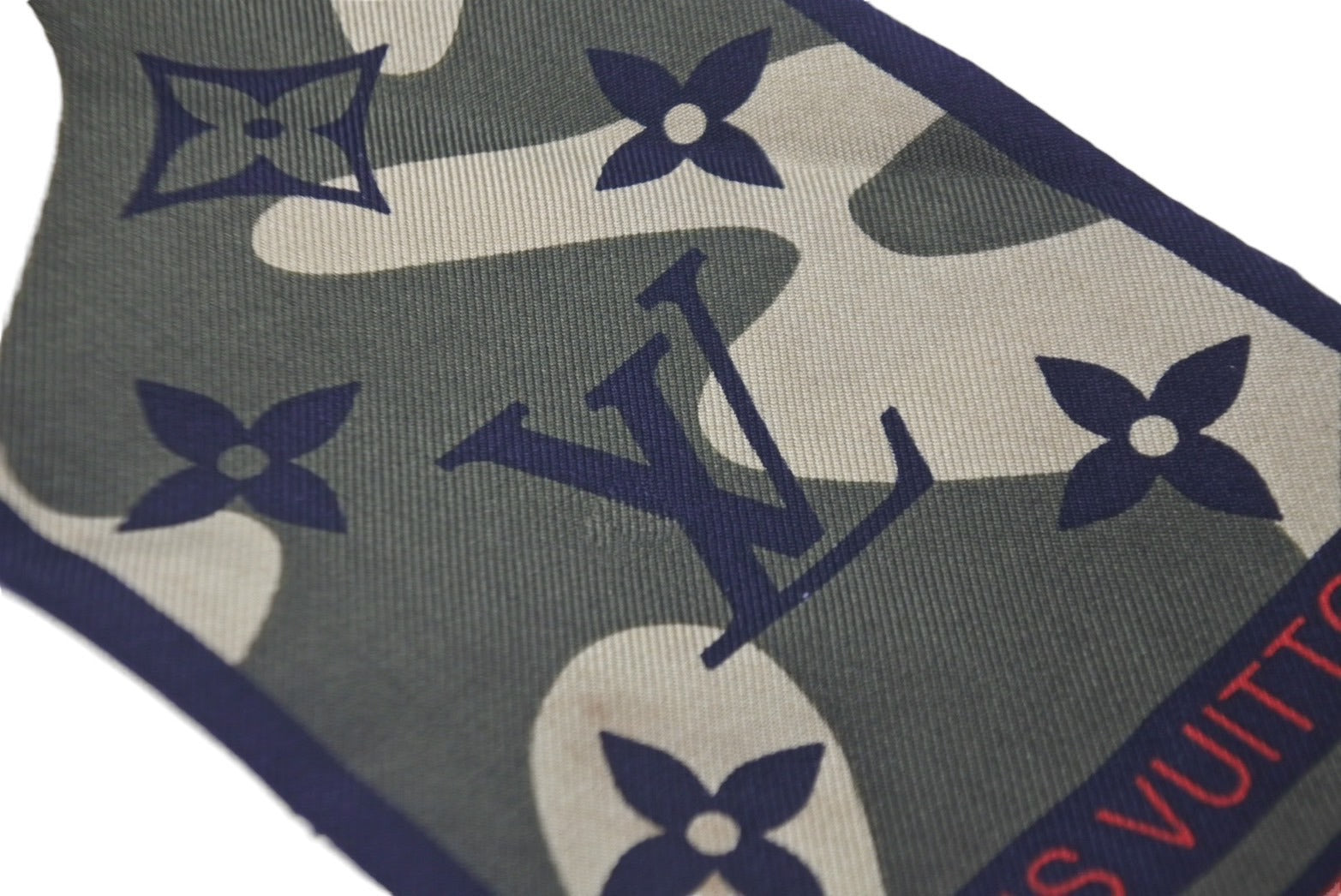 LOUIS VUITTON ルイヴィトン スカーフ カモフラージュ モノグラム 村上