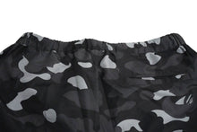 Load image into Gallery viewer, A BATHING APE アベイシングエイプ パンツ グラデーション カモ フライトパンツ ブラック ポリエステル XL 001PTF801012X 美品 中古 61189