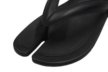 画像をギャラリービューアに読み込む, MARTIN MARGIELA マルタンマルジェラ サンダル タビ S58WX0096 P4785 T8008 ラバー ブラック サイズ36 美品 中古 61563