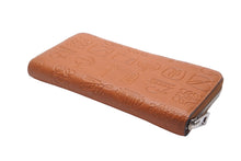 画像をギャラリービューアに読み込む, 極美品 LOEWE ロエベ 長財布 170周年 シグネチャー ラウンドジップ アナグラム エンボス加工 ブラウン レザー 中古 61816