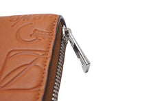 画像をギャラリービューアに読み込む, 極美品 LOEWE ロエベ 長財布 170周年 シグネチャー ラウンドジップ アナグラム エンボス加工 ブラウン レザー 中古 61816