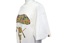 Load image into Gallery viewer, A BATHING APE アベイシングエイプ KAWS カウズ 半袖Ｔシャツ サイズM コットン ホワイト プリント 美品 中古 64566