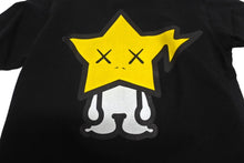 Load image into Gallery viewer, A BATHING APE × KAWS アベイシングエイプ カウズ 半袖Ｔシャツ サイズXS ブラック コットン ベイプ スター 美品 中古 64600