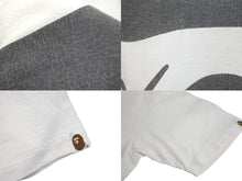 Load image into Gallery viewer, A BATHING APE × KAWS アベイシングエイプ カウズ 半袖Ｔシャツ サイズM オールドエイプ ヴィンテージ ホワイト コットン 美品 中古 64696