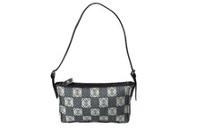 画像をギャラリービューアに読み込む, 極美品 LOEWE ロエベ アナグラム ハンドバッグ ワンショルダーバッグ ポーチ キャンバス シルバー金具 グレー 中古 65747