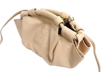 画像をギャラリービューアに読み込む, LOEWE ロエベ ナッパアイレ アナグラム 2WAY ショルダーバッグ ハンドバッグ 060802 天然皮革 ベージュ 美品 中古 66061