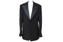 Load image into Gallery viewer, 極美品 Salvatore Ferragamo サルヴァトーレフェラガモ テーラードジャケット イタリア テスート ウール ブラック サイズ46-7R 中古 66846