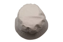 画像をギャラリービューアに読み込む, RICK OWENS リックオウエンス CHAMPION チャンピオン NYLON GILLIGAN BUCKET HAT バケットハット ベージュ ML CM01B5633-CHNY 美品 中古 4c067730