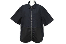 画像をギャラリービューアに読み込む, CHROME HEARTS クロムハーツ CHクロスパッチ ダガージップアップシャツ 402200167******337 半袖 サイズXL ナイロン カーフ 美品 中古 4c068282