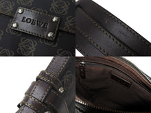 画像をギャラリービューアに読み込む, LOEWE ロエベ ショルダーバッグ 斜め掛けバッグ アナグラム ミニポーチ付き キャンバス レザー ブラック ブラウン 美品 中古 4c068488