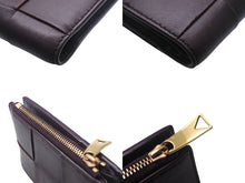 Load image into Gallery viewer, BOTTEGA VENETA ボッテガヴェネタ マキシイントレチャート コンパクトウォレット 財布 ワインレッド レザー ゴールド 美品 中古 4c069063