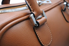 画像をギャラリービューアに読み込む, 極美品 LOEWE ロエベ アマソナ75 ハンドバッグ 301.30.L03 アナグラムロゴ ブラウン レザー シルバー金具 中古 4c069379