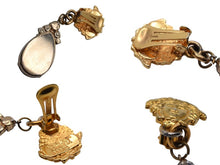 Load image into Gallery viewer, Gianni Versace ジャンニ ヴェルサーチ メデューサ クリスタル イヤリング ゴールド 33.8g ラインストーン メッキ アクセサリー ジュエリー 中古 4c074264