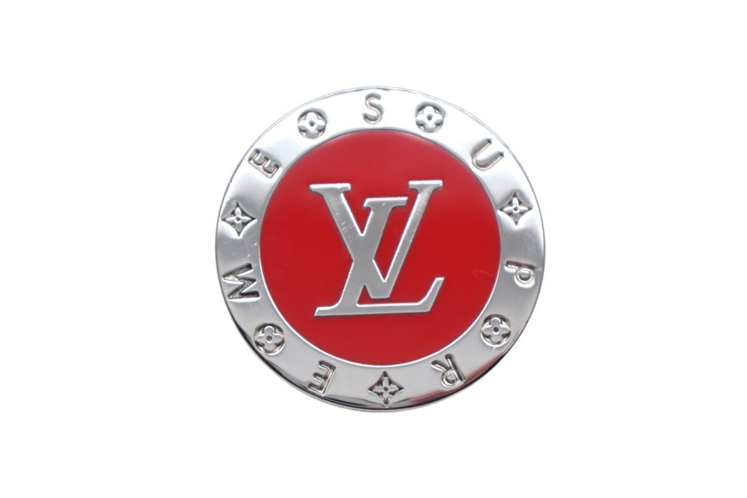 極美品 Supreme シュプリーム × LOUIS VUITTON ルイヴィトン ピンズ ピンバッチ MP2076 17AW シルバー レッド ブランドロゴ 中古 4c074543