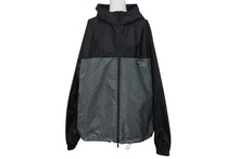 画像をギャラリービューアに読み込む, 極美品 PRADA プラダ Re-Nylon リナイロンジャケット SGC601 24AW サイズL トライアングルロゴ グレー ブラック 中古 4c075902
