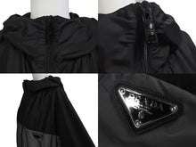 画像をギャラリービューアに読み込む, 極美品 PRADA プラダ Re-Nylon リナイロンジャケット SGC601 24AW サイズL トライアングルロゴ グレー ブラック 中古 4c075902