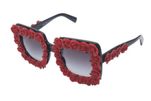 画像をギャラリービューアに読み込む, DOLCE &amp; GABBANA ドルチェアンドガッバーナ サングラス ローズ 薔薇 DG4253 ブラック レッド プラスチック 50□27 140 良品 中古 4c076527