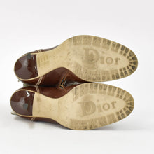 画像をギャラリービューアに読み込む, CHRISTIAN DIOR クリスチャンディオール ガリアーノ期 エンブロイダリー ヒールブーツ 蝶 花柄 刺繍 レザー ブラウン サイズ36 1/2 美品 中古 4b009414