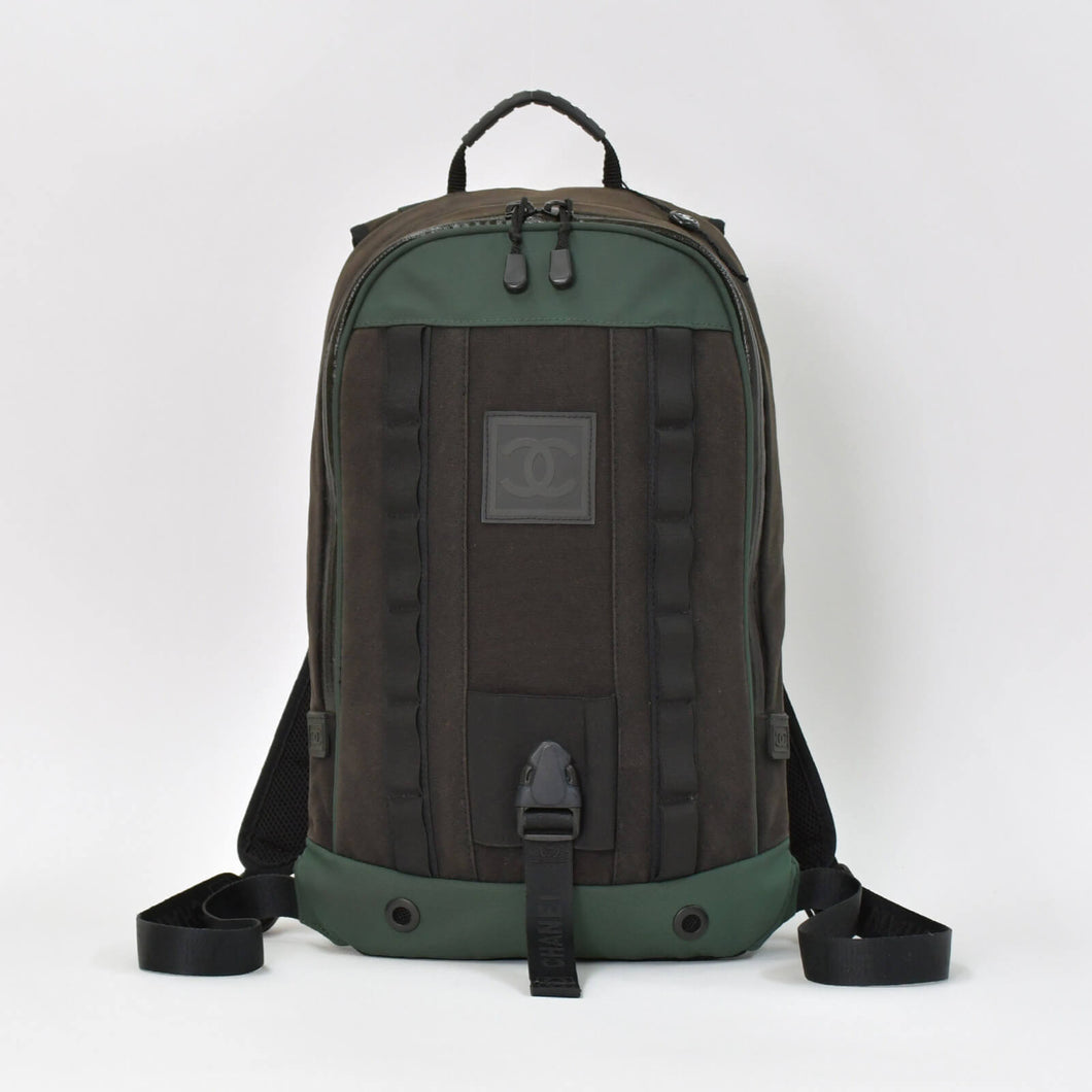 CHANEL シャネル スポーツライン リュック バックパック ココマーク 8番台 キャンバス グリーン ブラック 美品 中古 4b009722