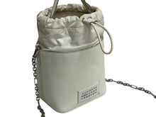 画像をギャラリービューアに読み込む, Maison Margiela メゾンマルジェラ ショルダーバッグ 2WAY ホワイト 5AC BUCKET SMALL S61WG0035 美品 中古 4c067690
